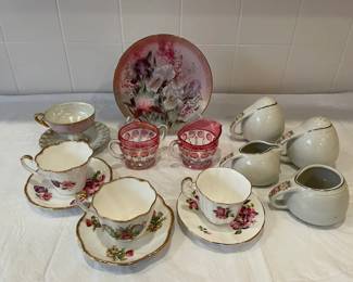 Pleasing Pink Floral Tablescape Collection