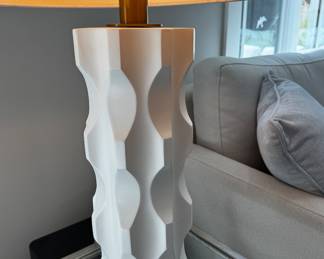 Pr. molded resin lamps - John Richard shades