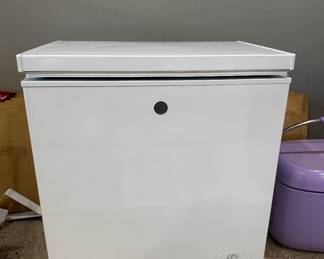 GE freezer chest