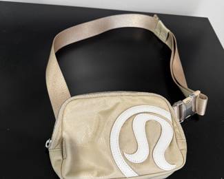 Lululemon belt bag