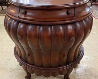 Bombay Chest