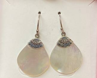 Sterling Earrings w/Mother of Pearl