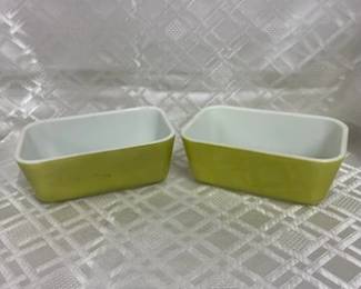 2-Pyrex Verde Green Refrigerator Dishes 