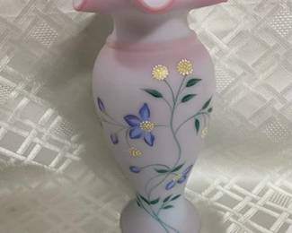 Fenton Ruffled Burmese Vase