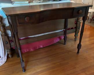 Antique Desk with 2 Drawers
