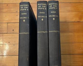 History of the Popes Cover, Lamb Publishing