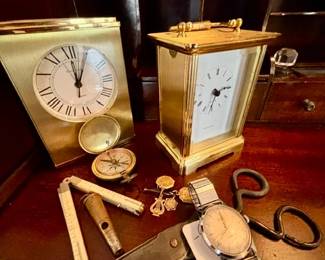 Clocks & Collectibles