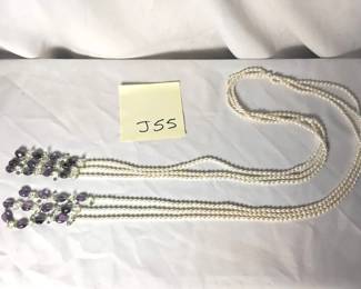 Handcrafted Pearl Beaded Shawl Accessory