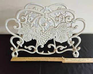 White Wrought Iron Magazine Rack