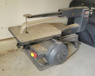 Scroll saw