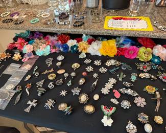 most of the jewelry is magnetized