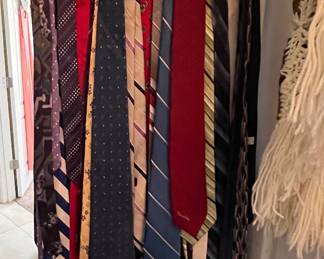 Mens ties