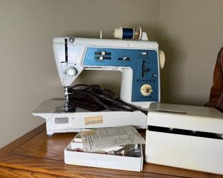 Singer Sewing Machine