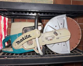 Makita DPC7301 Concrete Saw