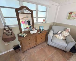 wicker bedroom set
