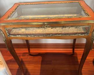 $580. Antique display table with velvet lined interior. 28 inches wide 18.5 inches deep by 30.5 inches high.