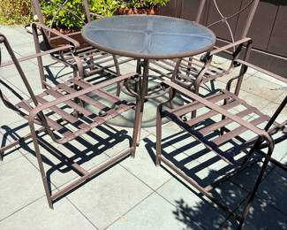 Vintage Brown Jordan five piece dining set. Chairs are 25.5 inches wide by 26.5 inches deep by 36 inches high. No cushions available.