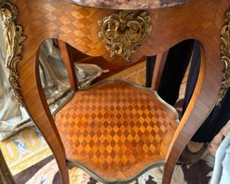Close up of the table's detailing