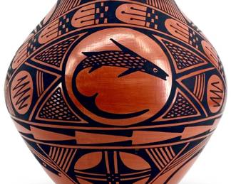 Signed Israel Sandoval Jemez Pueblo Pottery Vase