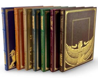 7pc The Metropolitan Museum of Earth Books