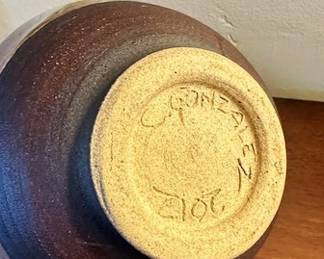 Crispin Gonzalez 2012 signature