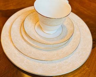 Ralph Lauren, “Meredith” Wedgwood