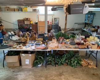 a view of the garage