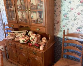 maple hutch