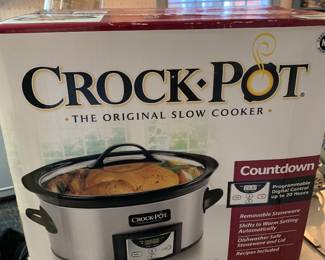 NIB crock pot