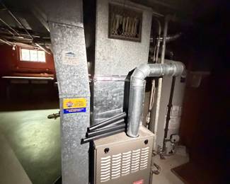 Bryant 110,000 BTU Natural Gas Furnace (2017) Regular price $750.00