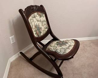 Parlor Folding Rocking Chair