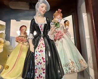 Radnor England Porcelain "Elaine"