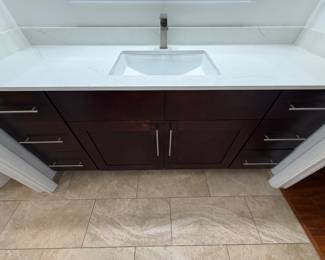 BATHROOM SINK