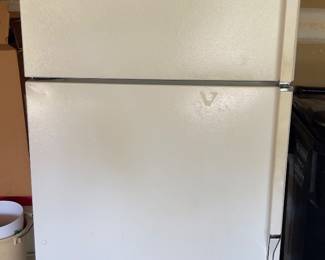 Refrigerator (works great)