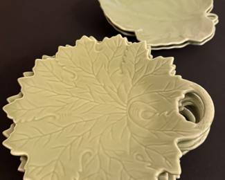 Global Views leaf plates