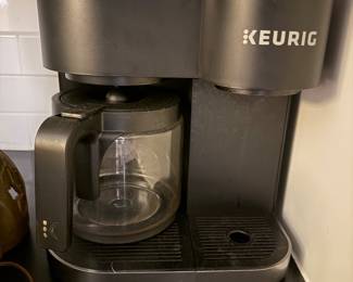 Keurig single serve with carafe