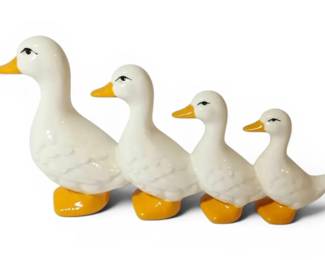 Vintage Ducks in a Row Ceramic Figurine