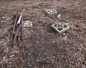 1165Back Yard