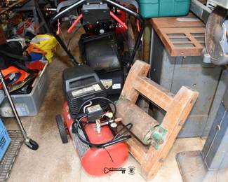 0889Garage