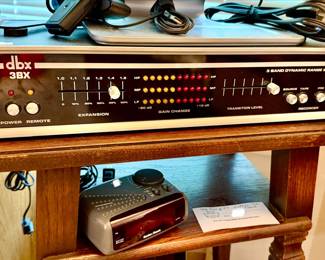 Vintage dbx 3BX 3 band dynamic range expander.