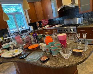 Kitchenwares, Vases