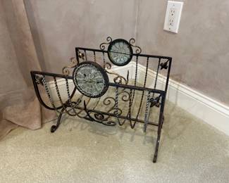 Magazine Holder