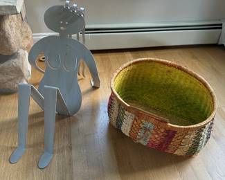 Artsy Magazine Holder, Basket