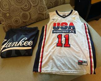 Yankee's Sweatshirt, USA Basketball Olympics Jersey #11 Karl Malone