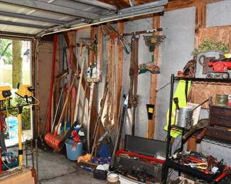 1121Garage