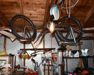 1096Garage