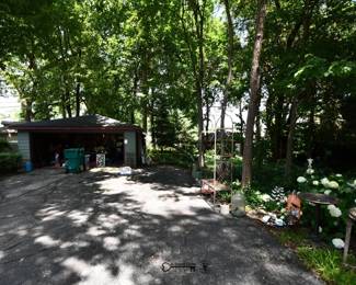 1186Back Yard