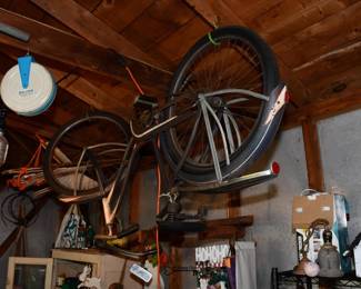 1100Garage
