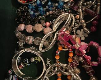 Miscellaneous Costume Jewelry