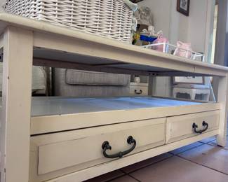 Coffee table with storage 